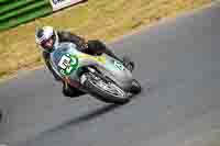 Vintage-motorcycle-club;eventdigitalimages;mallory-park;mallory-park-trackday-photographs;no-limits-trackdays;peter-wileman-photography;trackday-digital-images;trackday-photos;vmcc-festival-1000-bikes-photographs